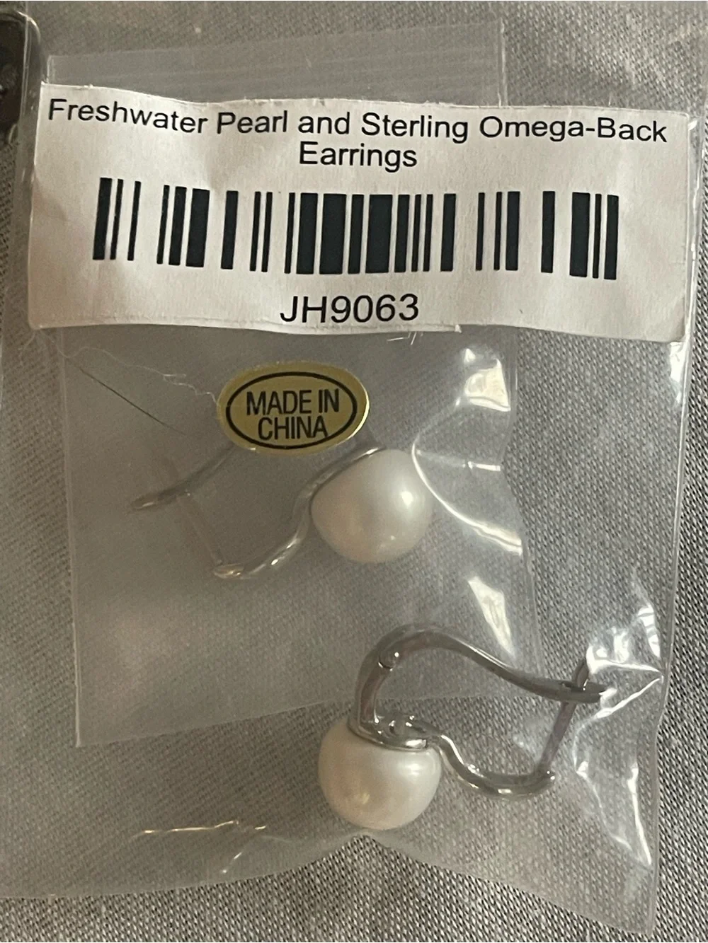Mixed Pearl and Metal Women's Earring Set - Gold & Silver Tones 18 pairs
